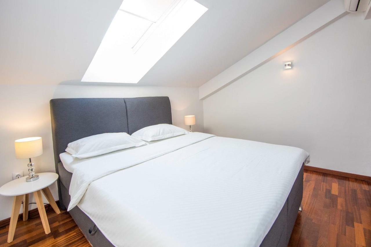 Dard Gasthuis 3*